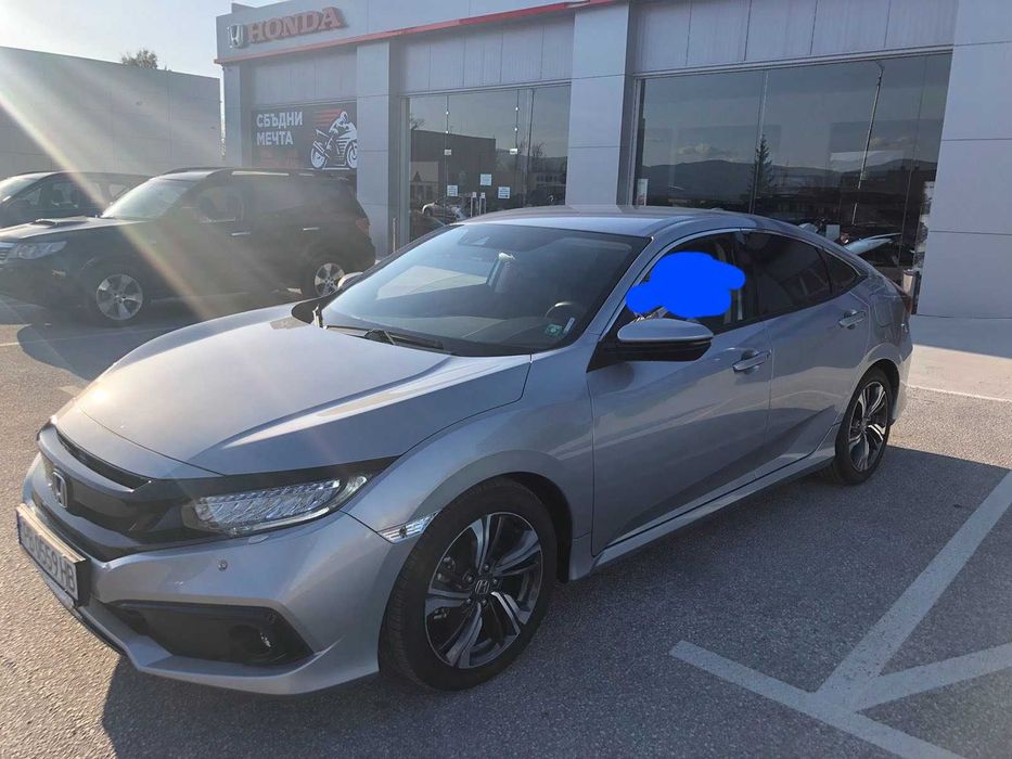Автомобил Honda Civic 1.5 i-vtec 185 к.с