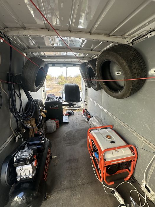 VÂND Vulcanizare Mobila complet echipata !!! Pret 15600  Euro Negociabil