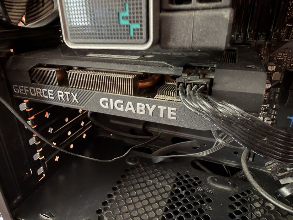 Видеокарта Gigabyte RTX3060 12GB