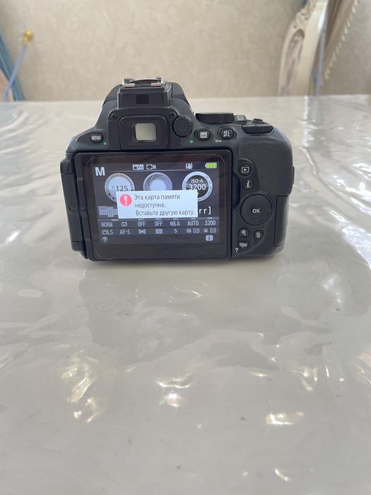 Цифравой фотоаппарат сатылады.