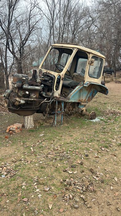 Трактор на запчасти
