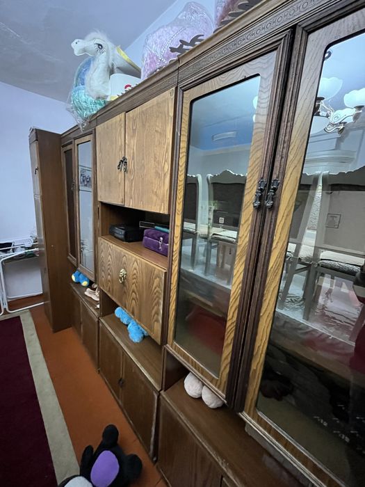 Сервант для зала