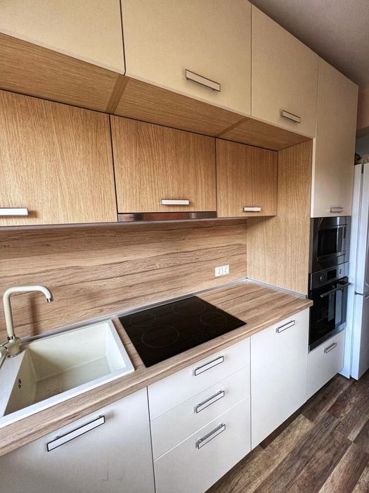 Дава се под наем Къща в Бургас, Меден рудник - зона А - 131 кв.м за 1224 € - Снимка #1