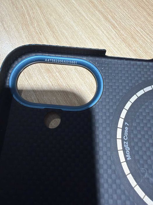 Кейс за iPhone 17 - Pitaka , кевларен с MagSafe