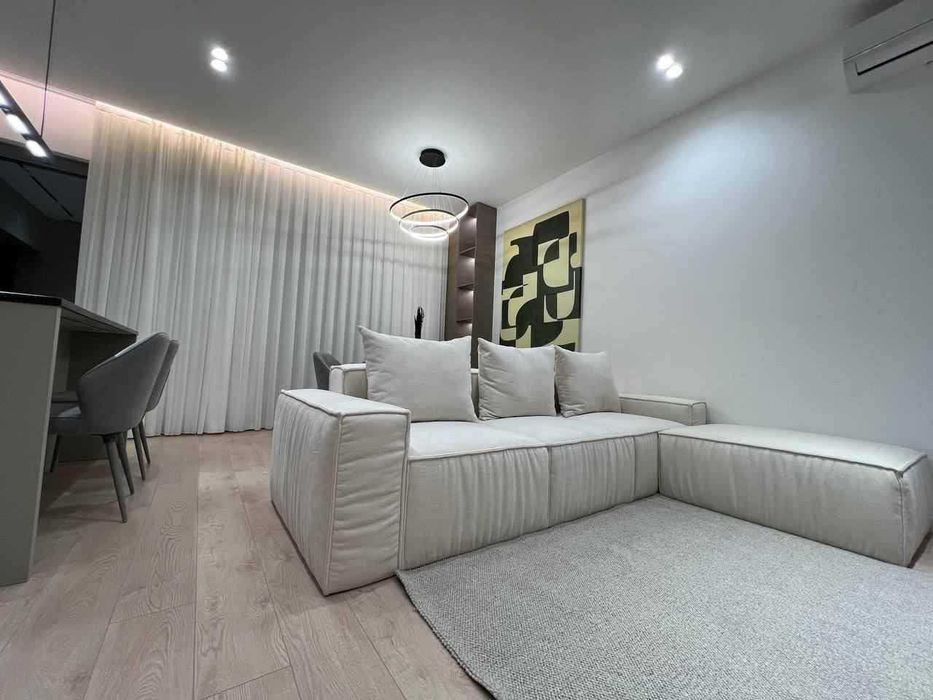 Срочная Цена !Продается экслюзивная 3-комнатная квартира на алайском!