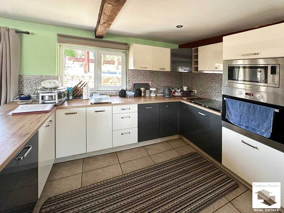 Продава се Къща в с. Стефан Стамболово, Област Велико Търново - 148 кв.м за 1338 €/кв.м - Снимка #2