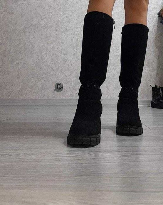 Женские зимние сапоги