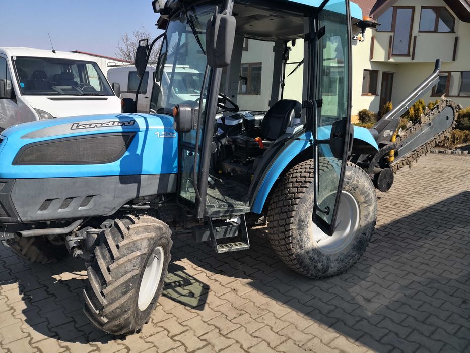 Atasament tip trenchers/săpător de șanțuri AFT100/priza putere tractor