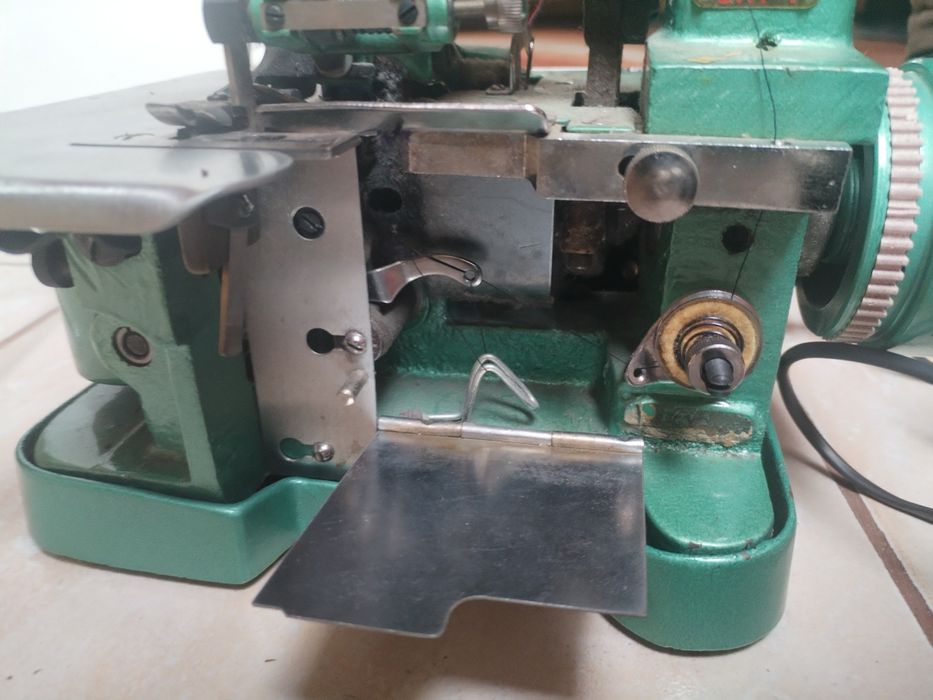 Работещ, оверлог 80€