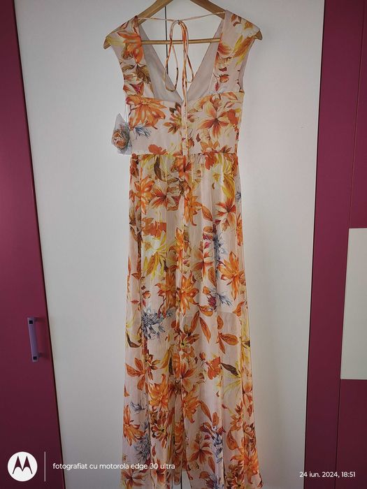 Rochie Guess nouă cu etichetă