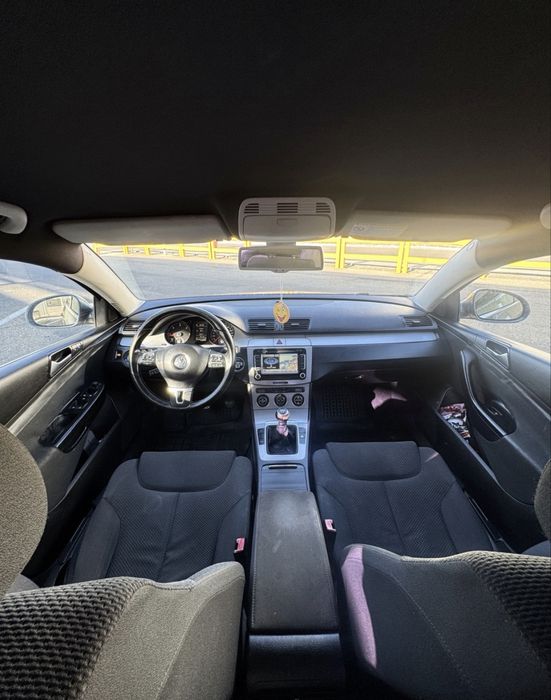 VOLKSWAGEN Passat 2010 — imagine 3