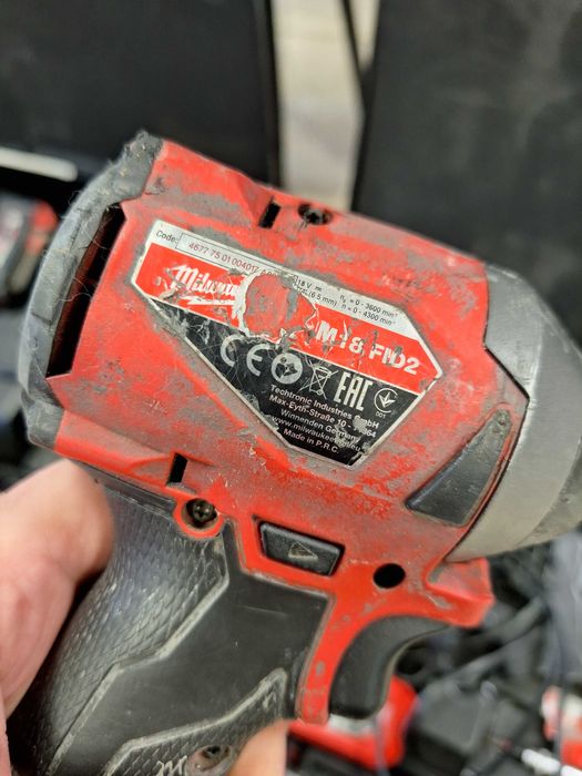Винтоверт Impact Milwawkee M18-FID2