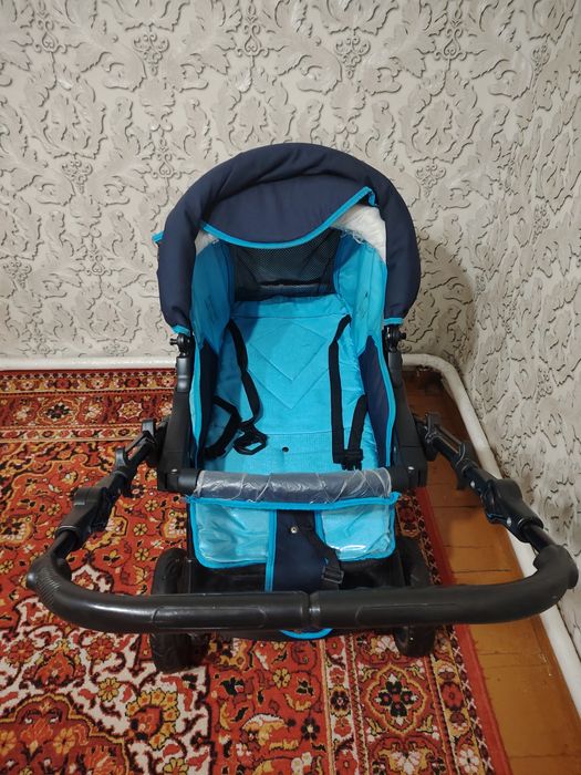 Продам детскую  коляску