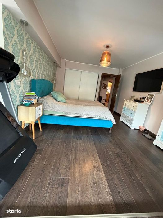 Vand Apartment 3 camere Bulevardul Uniri