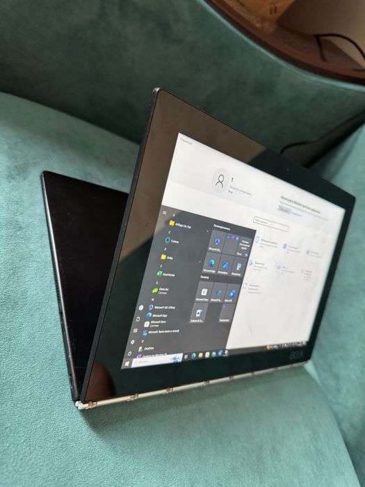 Lenovo yoga book ( планшет ноутбук)
