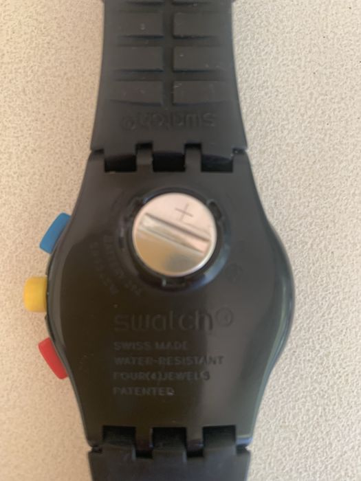 Часовник Swatch