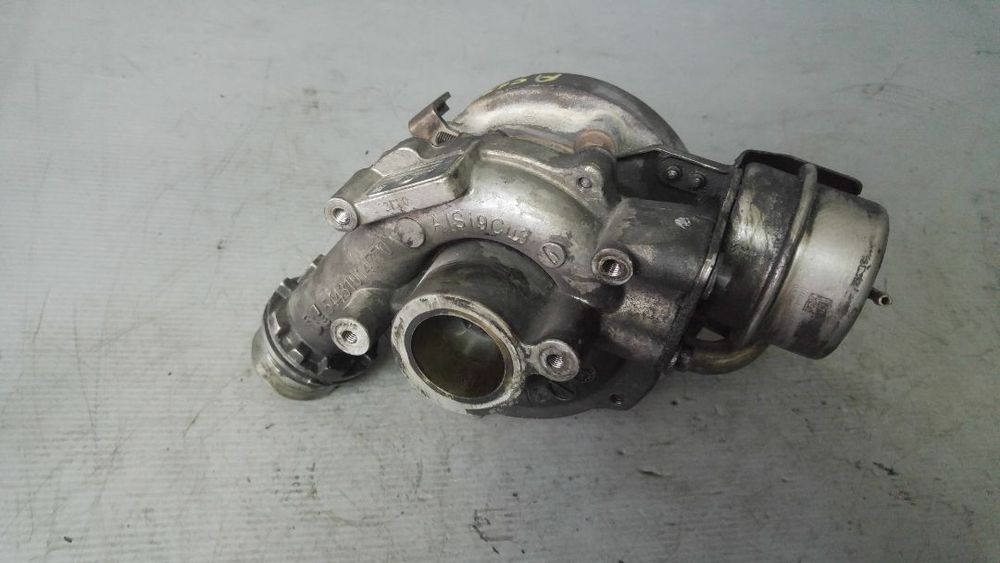Turbina 1.5 d k9k mercedes a-class w176 b-class w246 nissan qashqai renault laguna 3 54389700006