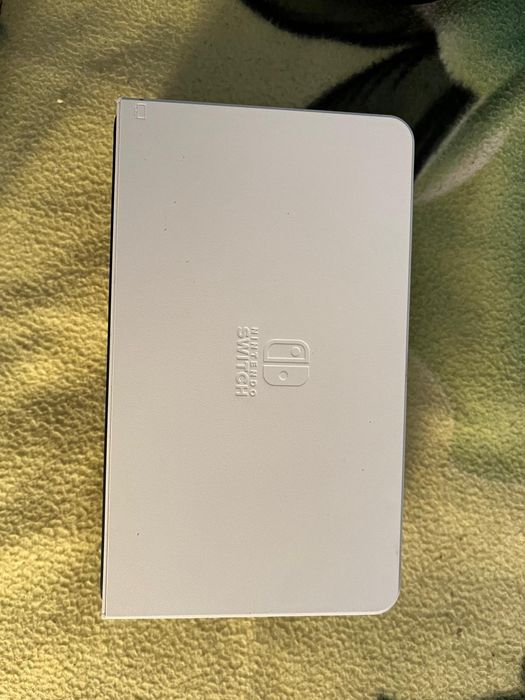 Nintendo switch oled alb