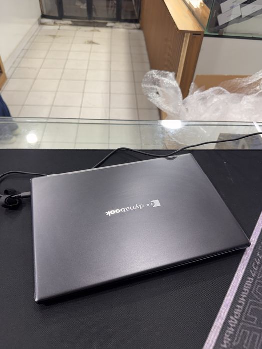 Ноутбук Toshiba daynabook Intel Core i5-11 SSD 256GB ОЗУ 8GB metal kor