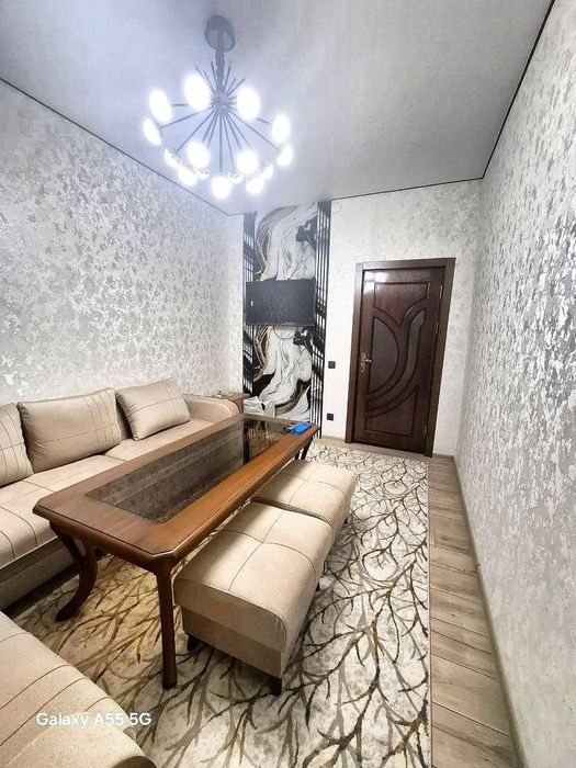 Kadeshiva bozor yonida