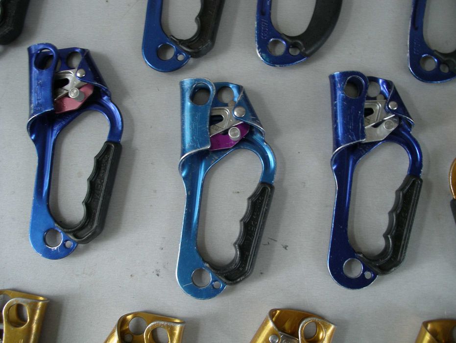 Самохвти   PETZL