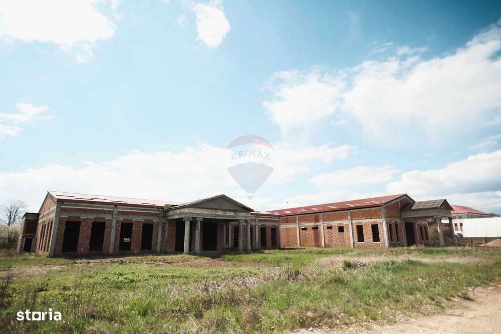 Spațiu comercial de vânzare str Stefan cel Mare nr 151 H Radauti