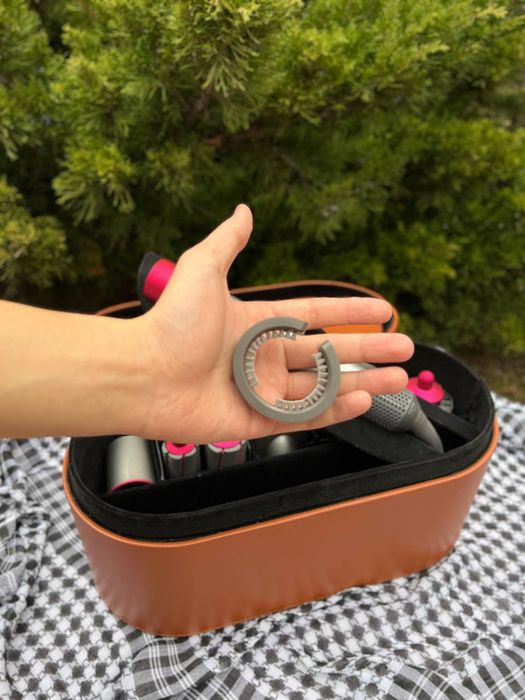 Фен Dyson Airwrap complete hs01