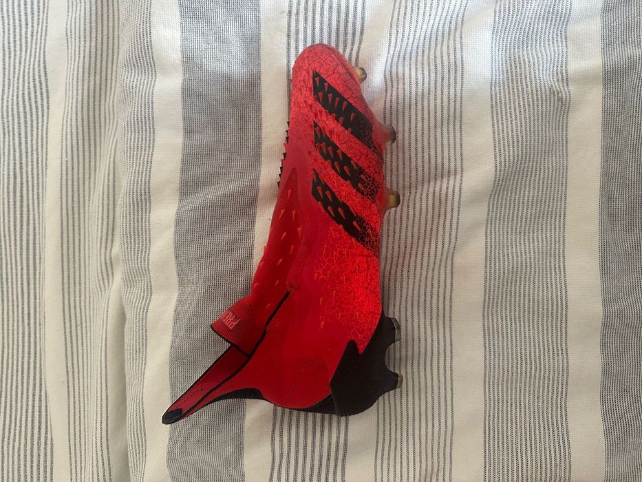 Бутсы adidas predator original