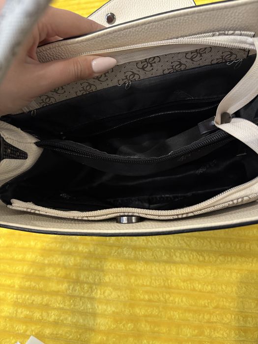 Дамски чанти Guess, Coach, Chloe, Zara