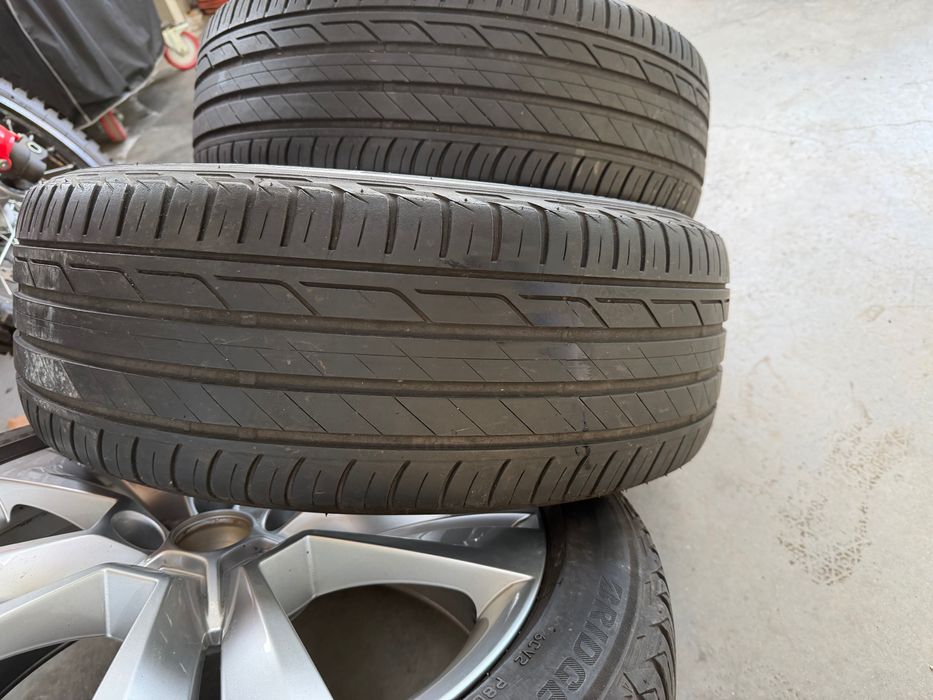 Гуми Бриджстоун Туранца