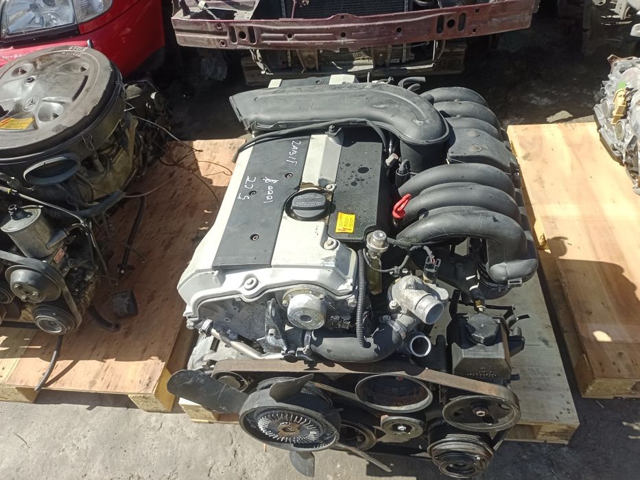 Мерседес 210 Мерседес 210.