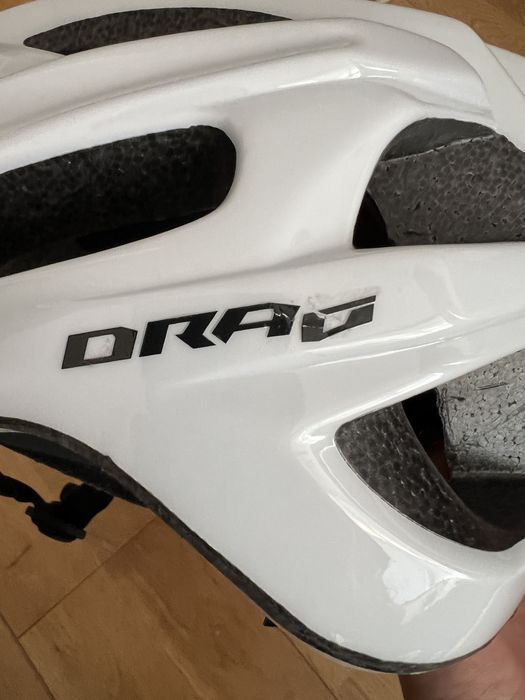 Каска за велосипед Drag /размер M