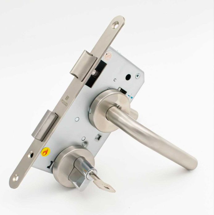 Комплекты замков для противопожарных и технических дверей