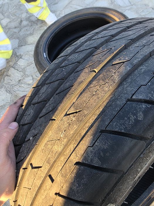 Anvelope vara  215 45 r17