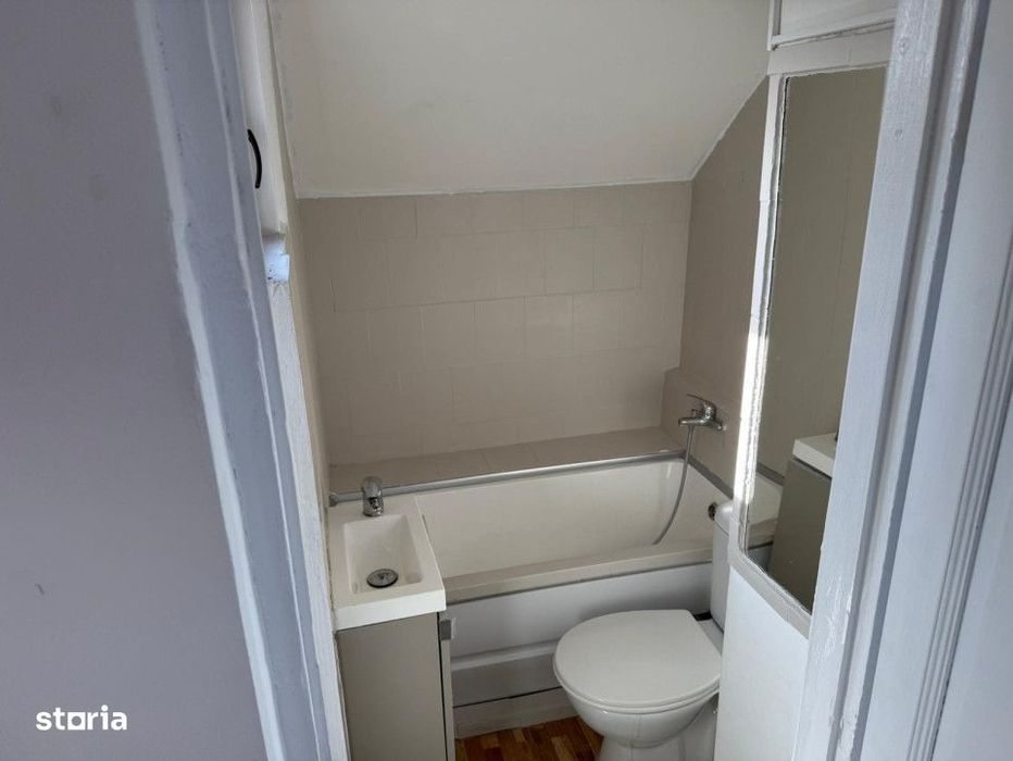 Vanzare apartament 4 camere Iancu Nicolae