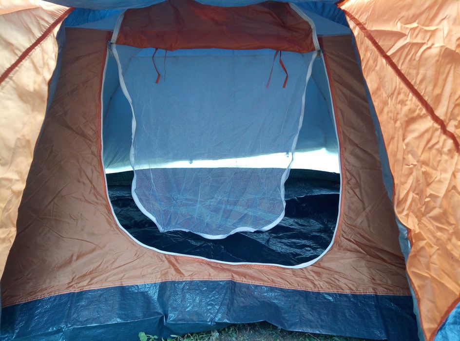 Палатка туристическая, подарок ТШО.