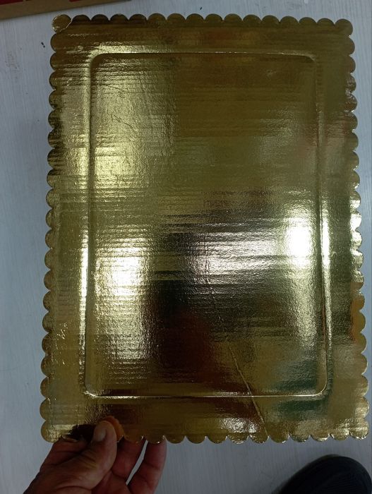 Торт каропка,поддон