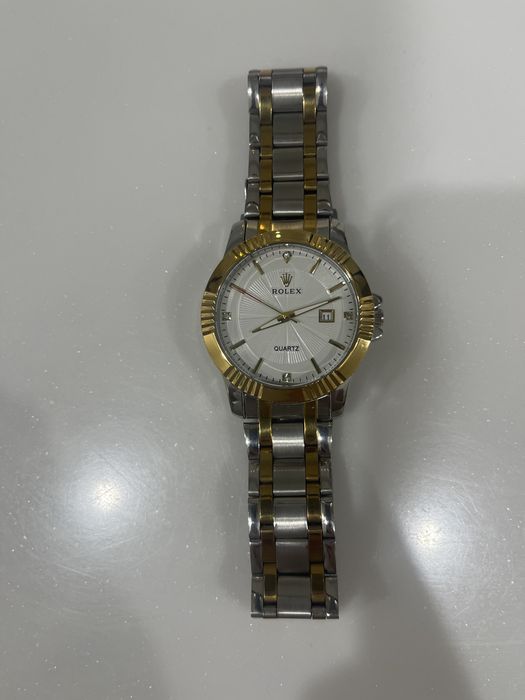 Часый ролекс продаю новые