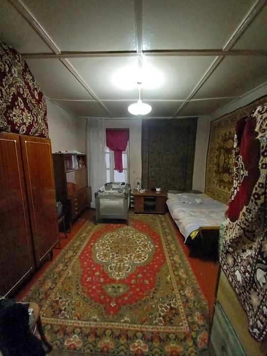 Yo'li yuzida uy sotiladi 3.6 sotik