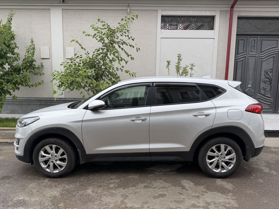 Hyundai tucson 2019 yil AWD prestige benzin!Toshkenga nasiya savdo bor
