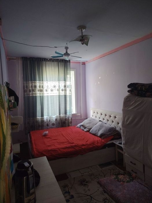 Uy sotiladi 2 xona 1 etaj