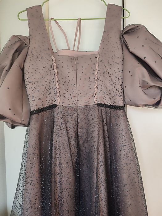 Продается вечернее платье