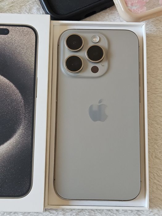 Iphone 15 pro 89% baterie 128GB  stare excelenta Full box