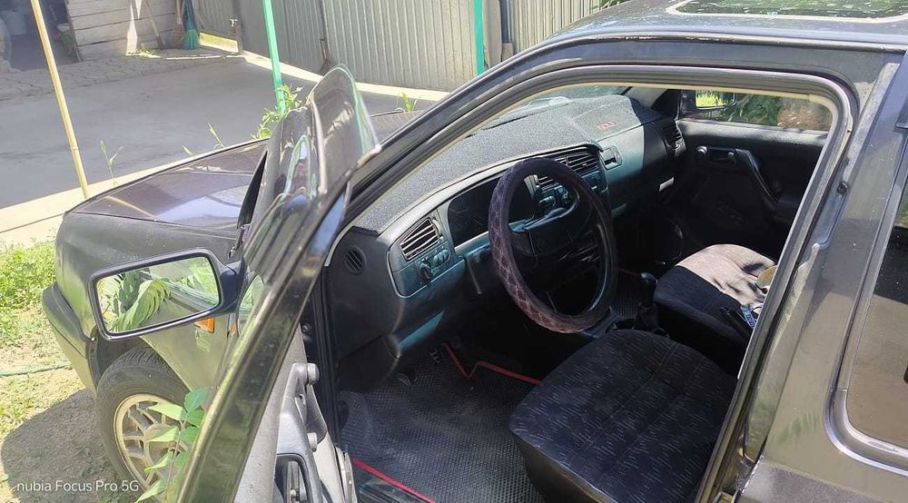 Продам Golf 3 1.8