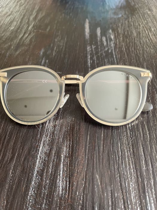 Слънчеви очила Guess