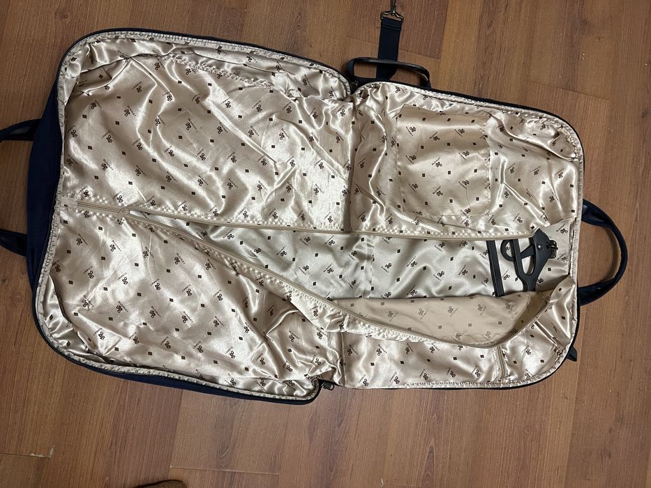 Сумка для перевозки костюма