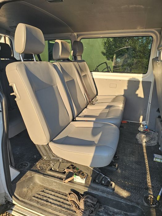 Banchete scaune vw transporter t5 facelift 2011