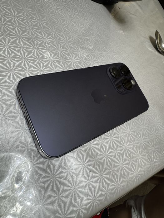 iPhone 14 pro , deep purple 256GB