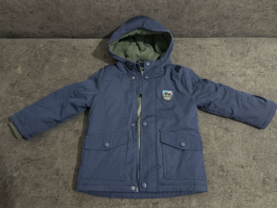 Продам дет куртку в р 104