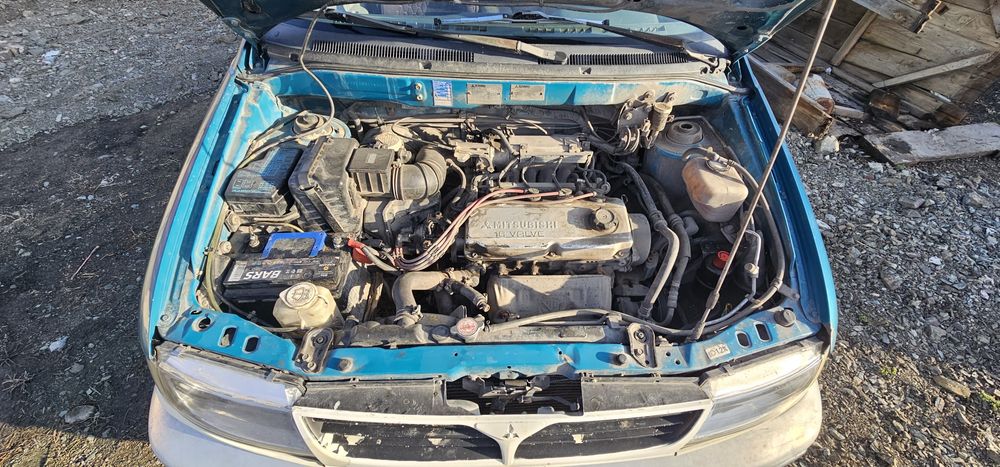 Mitsubishi space runner